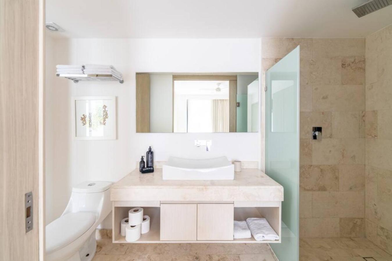 Hunab Kah Serene Rooftop Pool Apartment Tulum